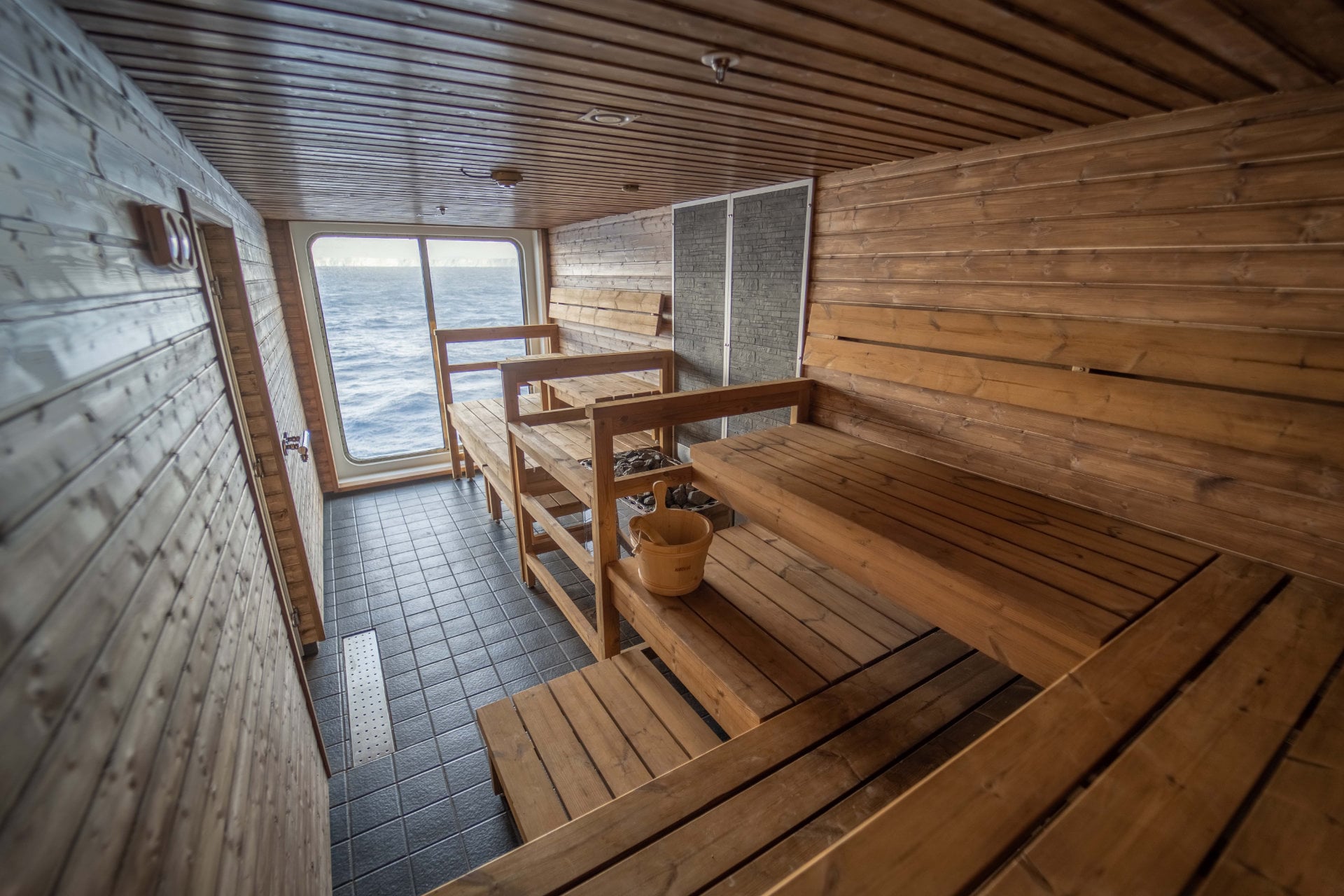 Greg-Mortimer-Sauna